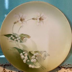 Decorative flower plate